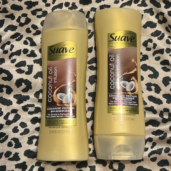 SUAVE Professionals Coconut Infused Damage Repair Shampoo & Conditioner Set*NEW* - Picture 1 of 2